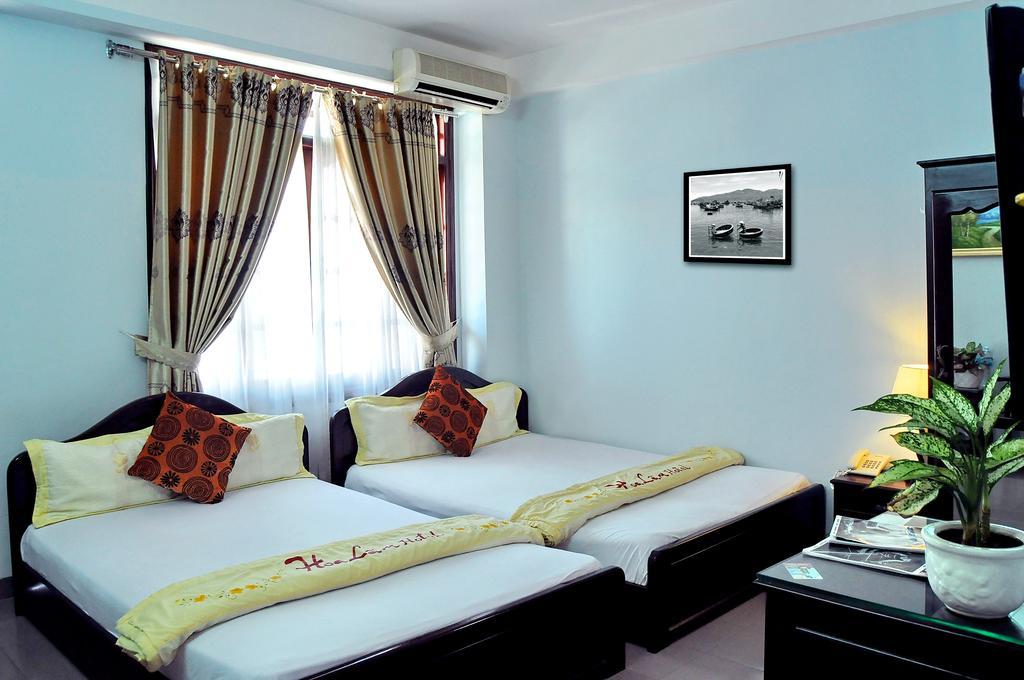 Hoa Lam Hotel Nha Trang Værelse billede