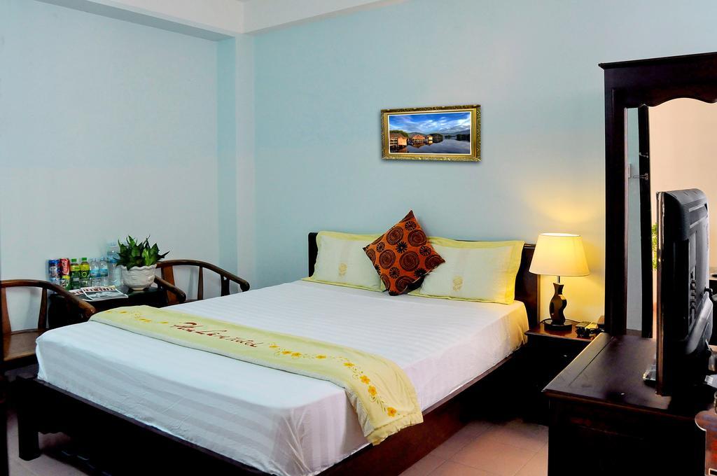 Hoa Lam Hotel Nha Trang Værelse billede